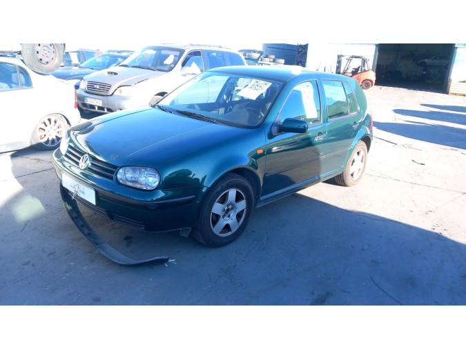 PILOTO TRASERO DERECHO VOLKSWAGEN GOLF 1998