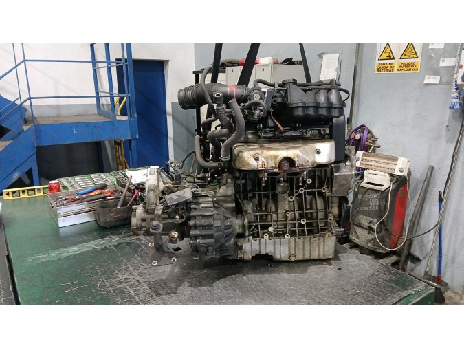 COMPRESOR AIRE ACONDICIONADO VOLKSWAGEN GOLF 1998