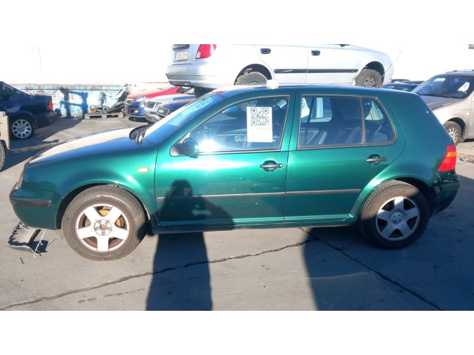 ELEVALUNAS TRASERO DERECHO VOLKSWAGEN GOLF 1998