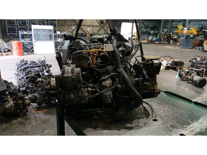 MOTOR CON ACCESORIOS Y CAJA DE CAMBIOS VOLKSWAGEN SHARAN