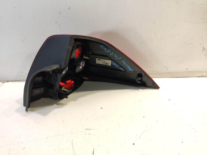 PILOTO TRASERO IZQUIERDO RENAULT MEGANE 2004