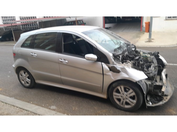 CENTRALITA MOTOR UCE MERCEDES B 180 CDI 2007