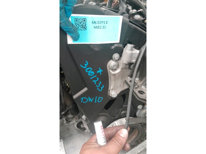 MOTOR CON ACCESORIOS Y CAJA DE CAMBIOS PEUGEOT 307 2003