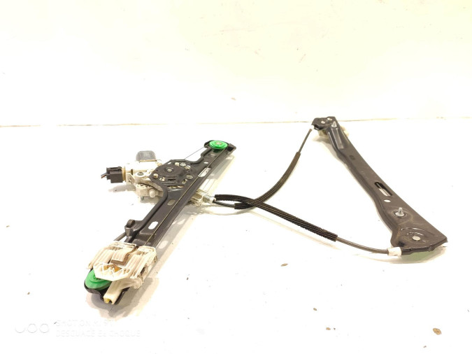 ELEVALUNAS DELANTERO DERECHO BMW SERIE 1 2005