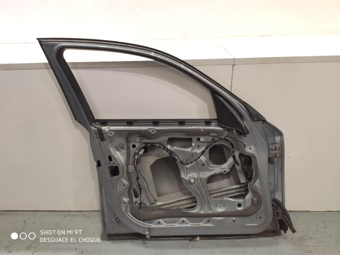 PUERTA DELANTERA IZQUIERDA BMW SERIE 1 2005