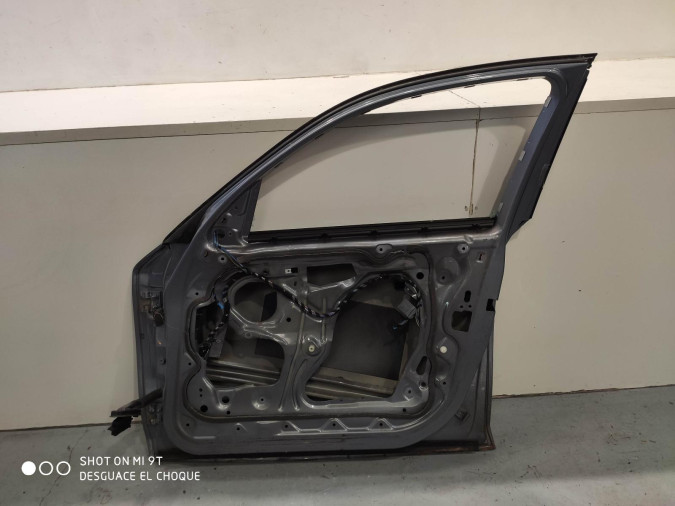 PUERTA DELANTERA DERECHA BMW SERIE 1 2005
