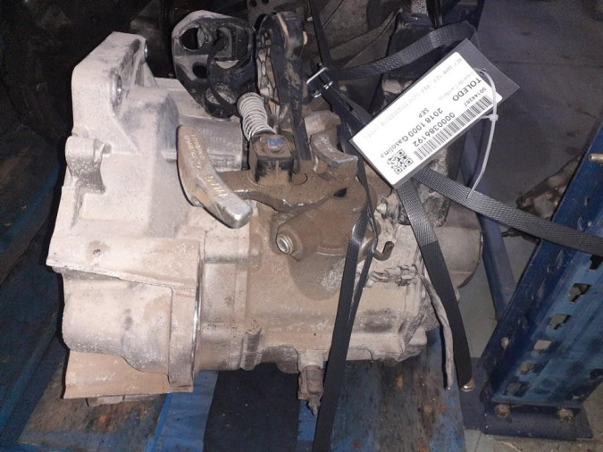 CAJA CAMBIOS SEAT TOLEDO 2018