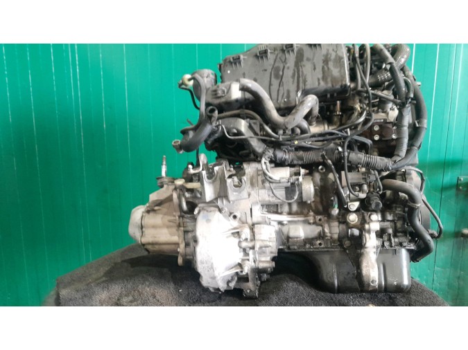 MOTOR CON ACCESORIOS Y CAJA DE CAMBIOS PEUGEOT 308 2010
