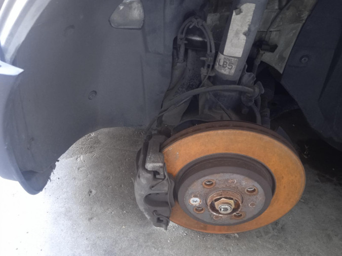 MANGUETA DELANTERA  IZQUIERDA FORD KA 2004