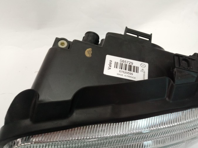 FARO DELANTERO IZQUIERDO AUDI A4 1997