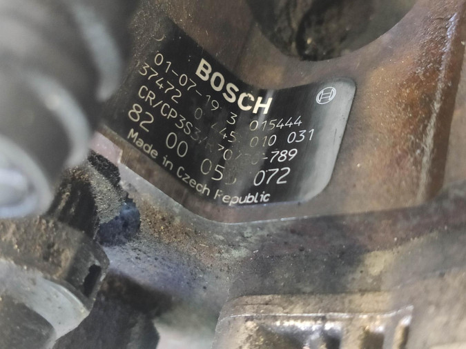 BOMBA INYECCIÓN RENAULT LAGUNA 2001