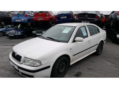 ELEVALUNAS DELANTERO DERECHO SKODA OCTAVIA 2004