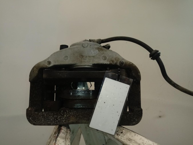 PINZA FRENO DELANTERA IZQUIERDA BMW SERIE 5 2004