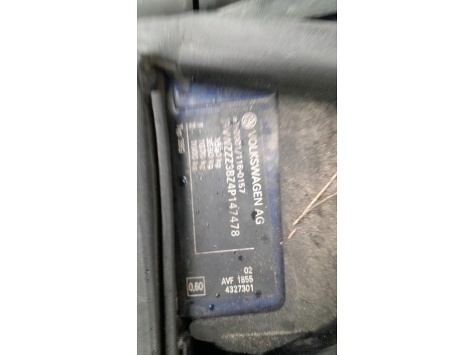 CERRADURA CAPO VOLKSWAGEN PASSAT 2003