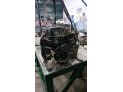 MOTOR CON ACCESORIOS Y CAJA DE CAMBIOS 