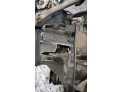 MOTOR CON ACCESORIOS Y CAJA DE CAMBIOS 