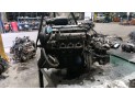 MOTOR CON ACCESORIOS Y CAJA DE CAMBIOS 