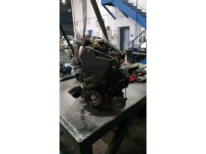 MOTOR CON ACCESORIOS Y CAJA DE CAMBIOS RENAULT MÉGANE SCÉNIC