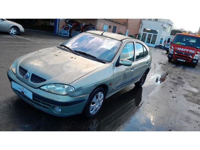 ELEVALUNAS DELANTERO DERECHO RENAULT MÉGANE 2002