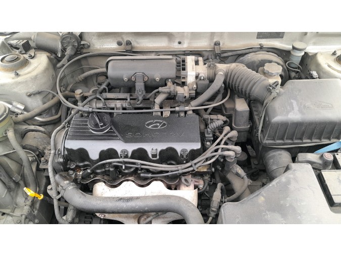 FARO DELANTERO DERECHO HYUNDAI ACCENT 2005