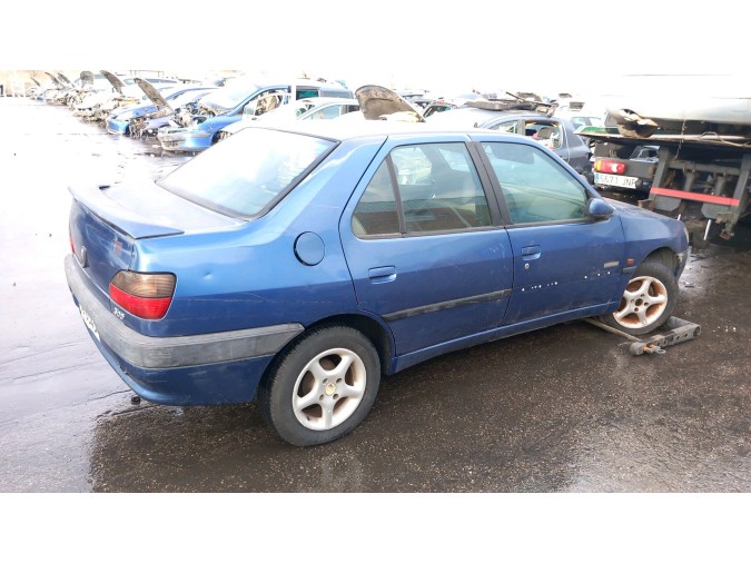 ELEVALUNAS TRASERO DERECHO PEUGEOT 306 1999