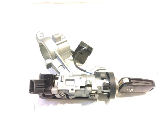 BOMBIN DE ARRANQUE CON LLAVE OPEL INSIGNIA 2011