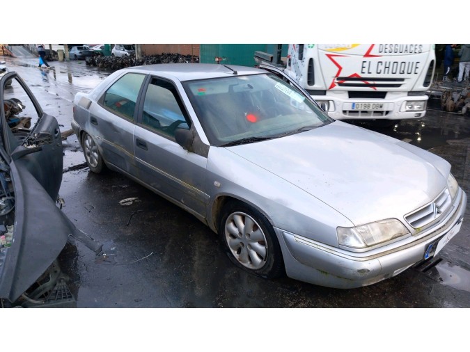 REJILLA PARAGOLPES DELANTERO CITROEN XANTIA 1999