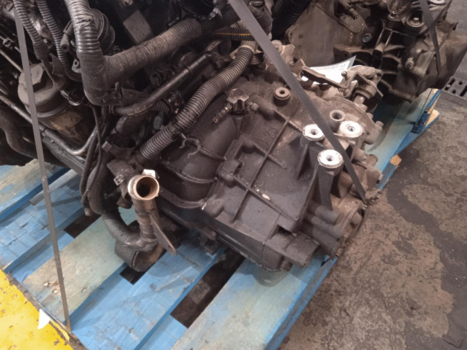 CAJA CAMBIOS OPEL ZAFIRA 2001
