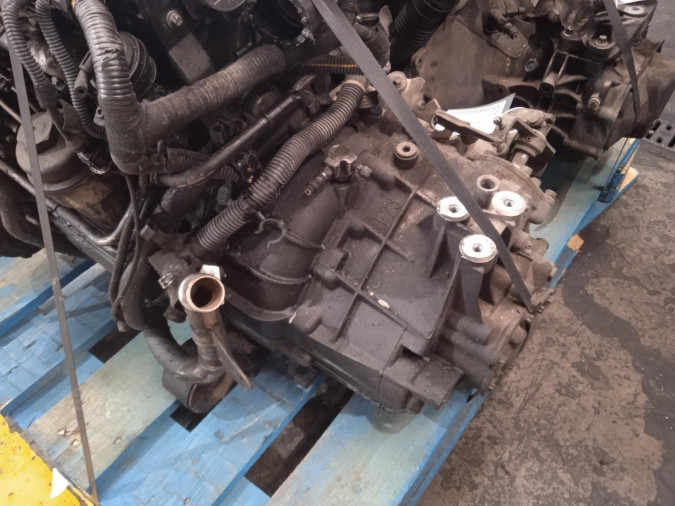 CAJA CAMBIOS OPEL ZAFIRA 2001