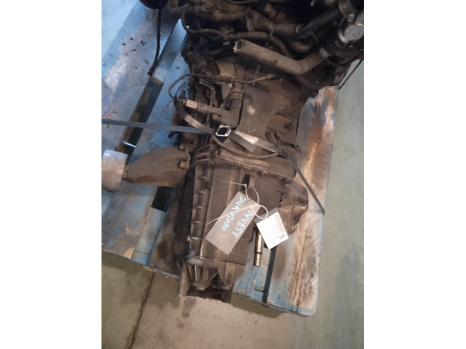 CAJA CAMBIOS AUDI A4 2000