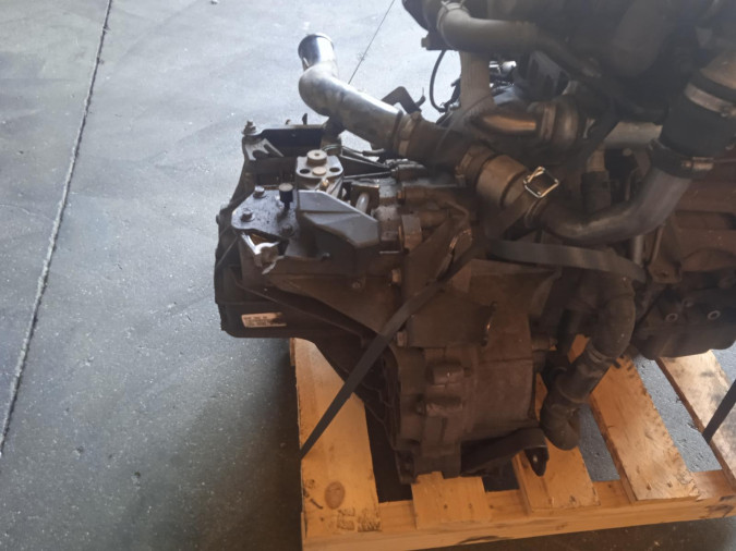 CAJA CAMBIOS JAGUAR X TYPE 2005