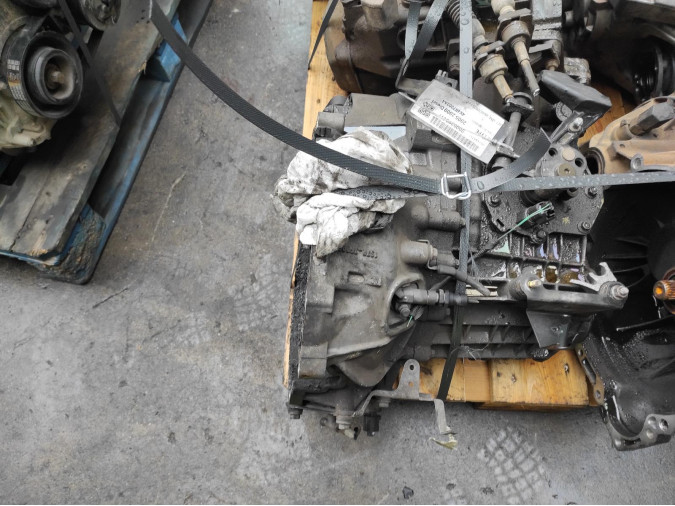CAJA CAMBIOS JAGUAR X TYPE 2005