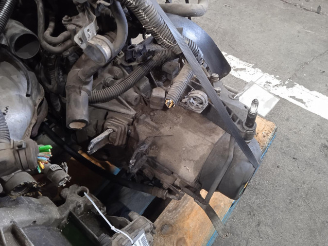 CAJA CAMBIOS RENAULT CLIO 1998