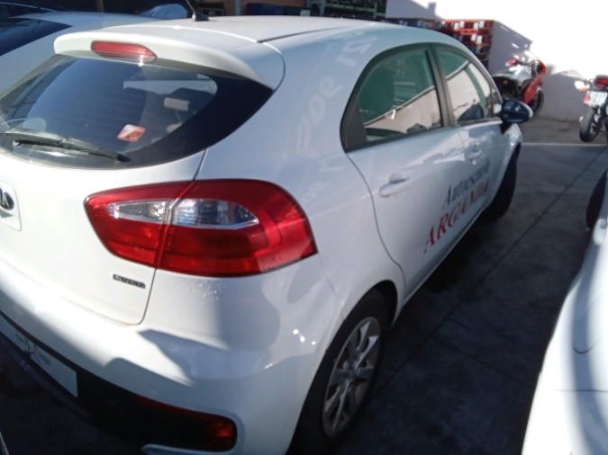 CENTRALITA MOTOR UCE KIA RIO 2015