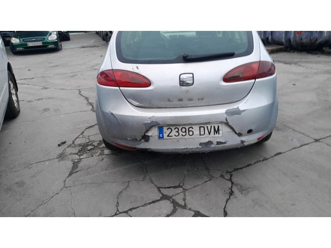 SOPORTE IZQUIERDO INTERIOR PARAGOLPES TRASERO SEAT LEON 2006