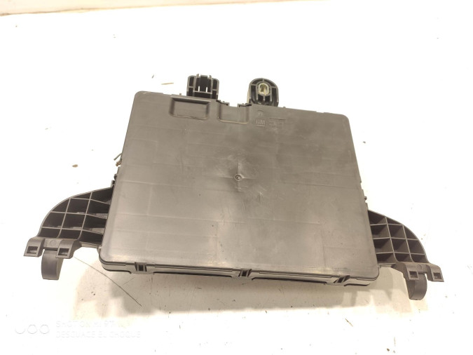 Caja de Fusibles OPEL INSIGNIA 2011
