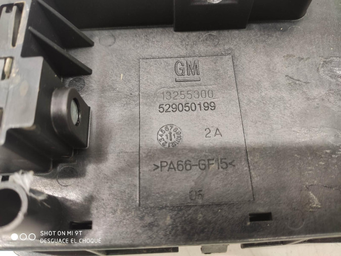 Caja de Fusibles OPEL INSIGNIA 2011