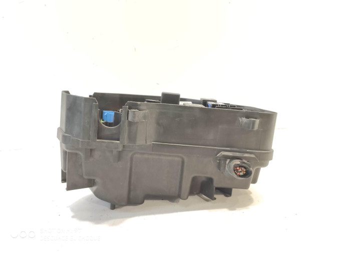 Caja de Fusibles VOLKSWAGEN TOUAREG 2007