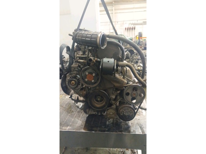 MOTOR CON ACCESORIOS Y CAJA DE CAMBIOS SUZUKI BALENO 2000