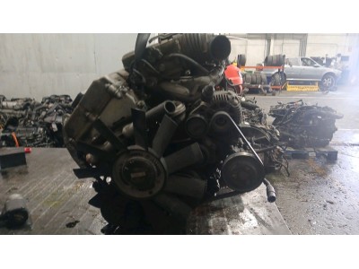 MOTOR CON ACCESORIOS Y CAJA DE CAMBIOS BMW 318IS 1995