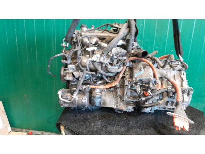 MOTOR CON ACCESORIOS Y CAJA DE CAMBIOS TOYOTA PRIUS 2009