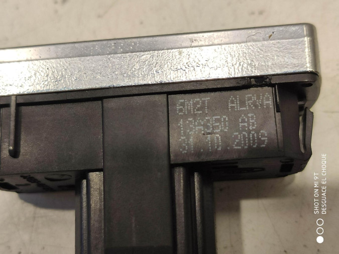 WARNING FORD MONDEO 2009