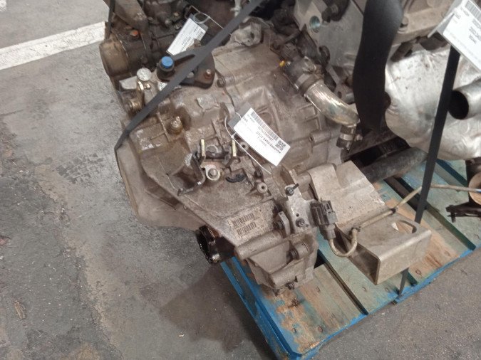 CAJA CAMBIOS FORD TRANSIT CONNECT 2003