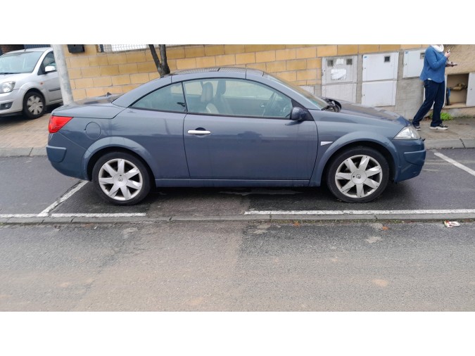 CENTRALITA MOTOR UCE RENAULT MÉGANE 2006