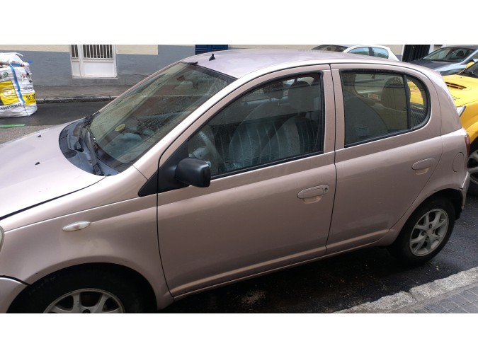 FARO DELANTERO IZQUIERDO TOYOTA YARIS 1999