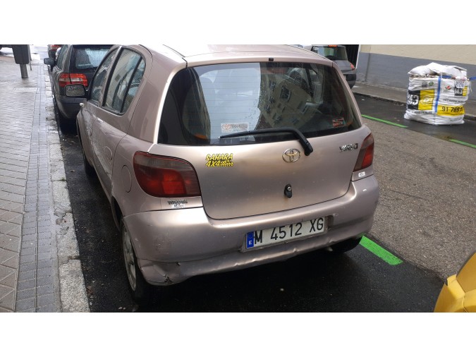 FARO DELANTERO IZQUIERDO TOYOTA YARIS 1999