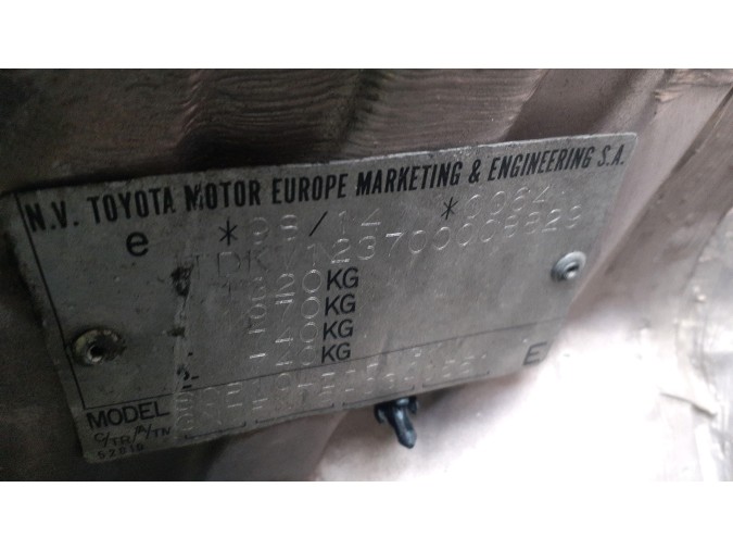 FARO DELANTERO IZQUIERDO TOYOTA YARIS 1999