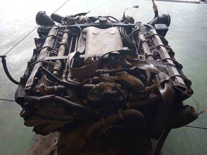Motor color Gris BMW SERIE 7 2010