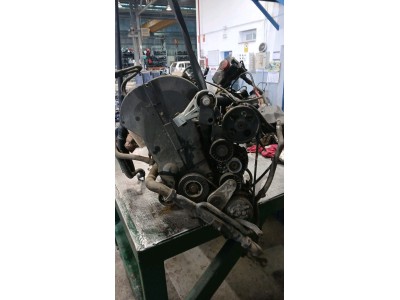 Motor PEUGEOT 406 2000