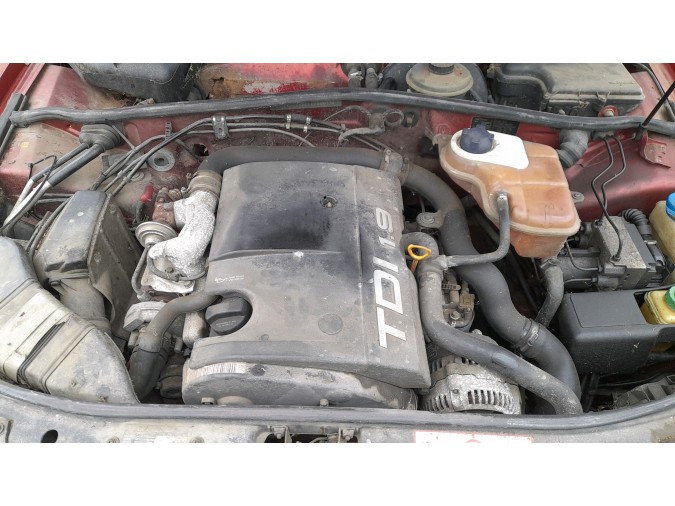 FARO DELANTERO IZQUIERDO AUDI A4 1995